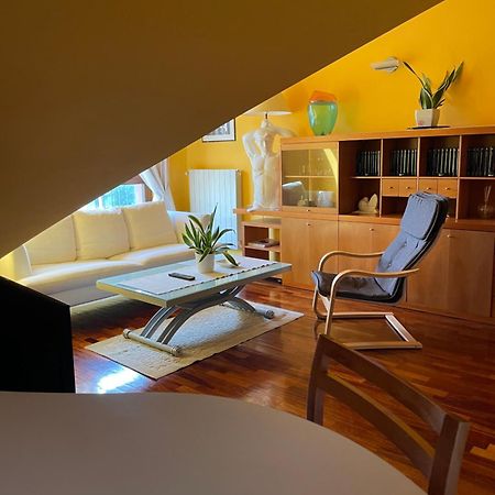 Top-Floor Malpensa Gallarate Mxp-Airport Apartment Ngoại thất bức ảnh