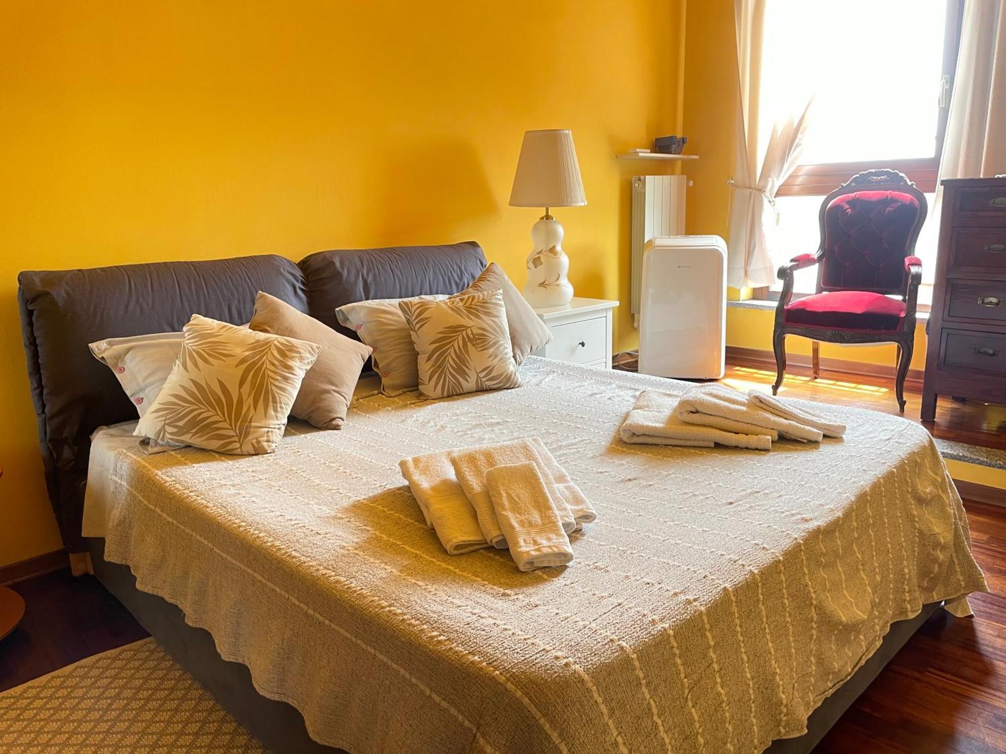 Top-Floor Malpensa Gallarate Mxp-Airport Apartment Ngoại thất bức ảnh