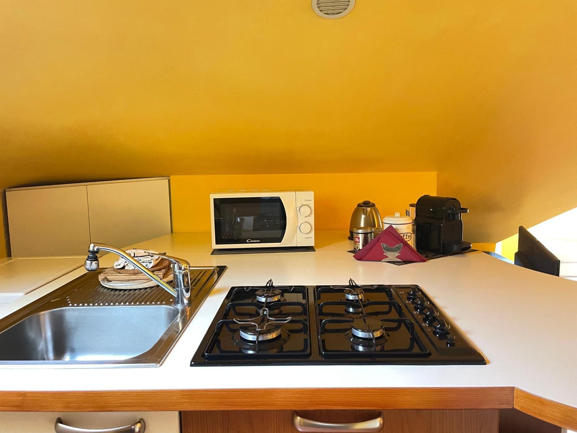 Top-Floor Malpensa Gallarate Mxp-Airport Apartment Ngoại thất bức ảnh