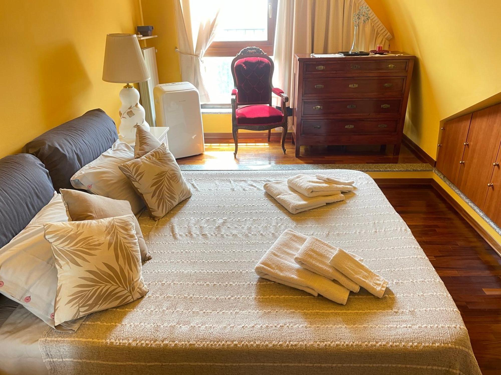 Top-Floor Malpensa Gallarate Mxp-Airport Apartment Ngoại thất bức ảnh
